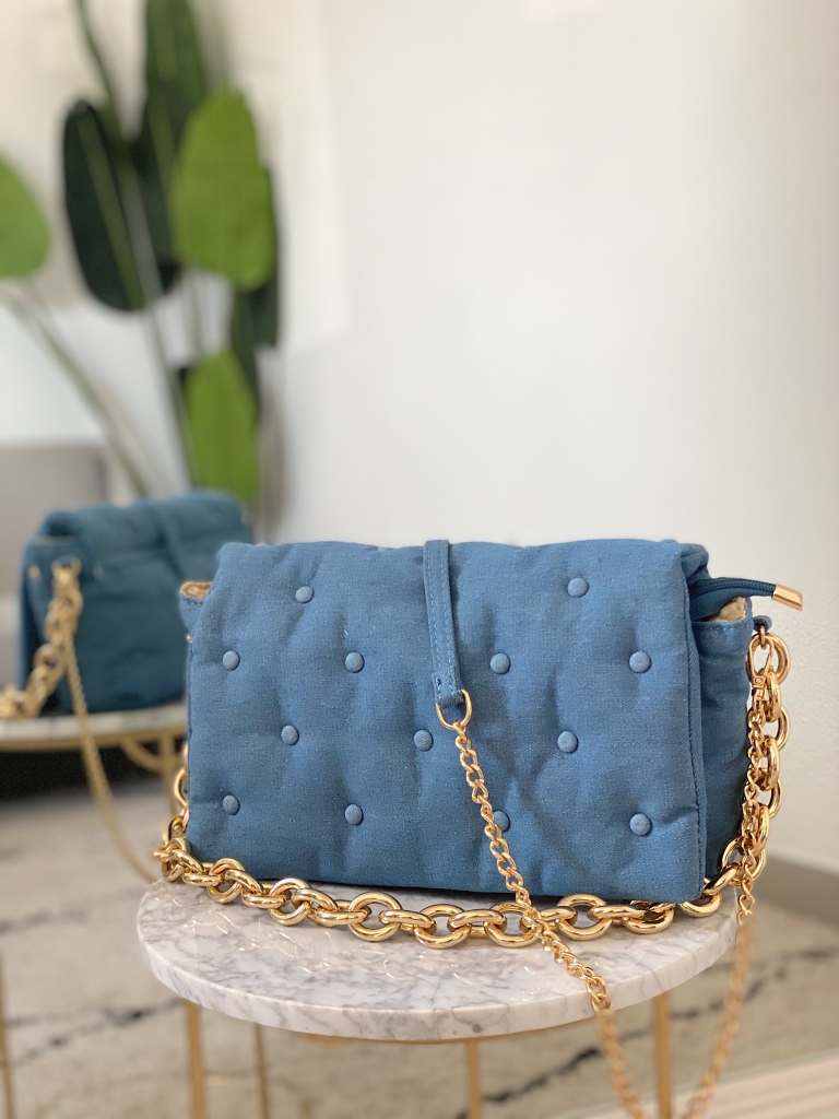 Bolso vaquero cadenas doradas – Guapa y con estilo SHOP